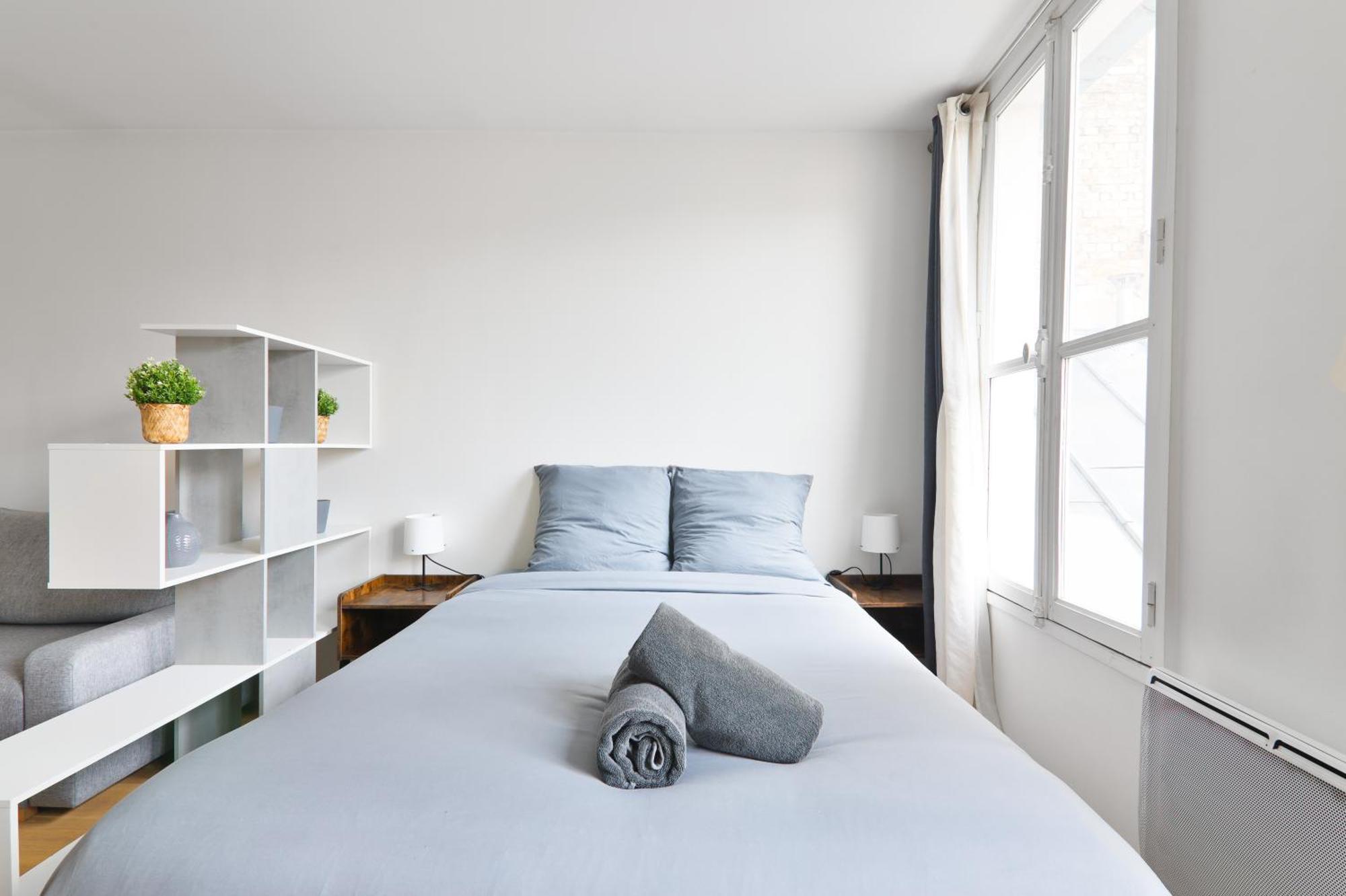 - Quartier Champs-elysees 5 Free Netflix Parijs